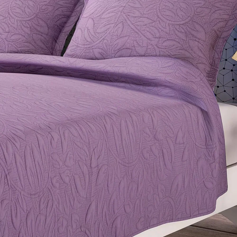 Mauve 3D Pinsonic Embossed Pattern Quilt with 2 Shams Queen (Microfiber)